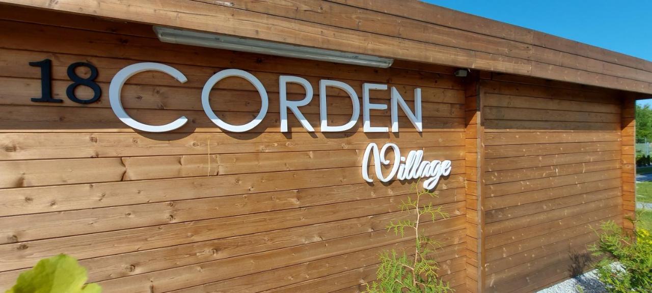 Corden Village Leba Exterior foto